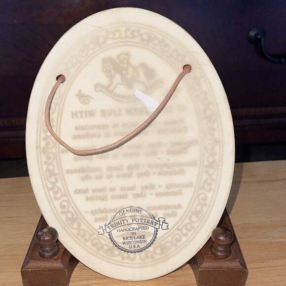 Handcrafted nursery pottery plaque NWOT - Picture 3 of 4